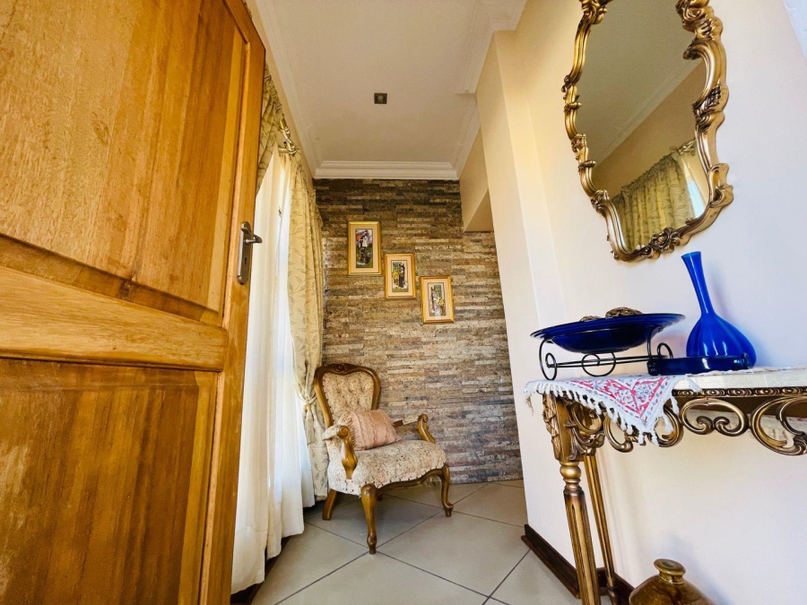 3 Bedroom Property for Sale in Grimbeeck Park North West